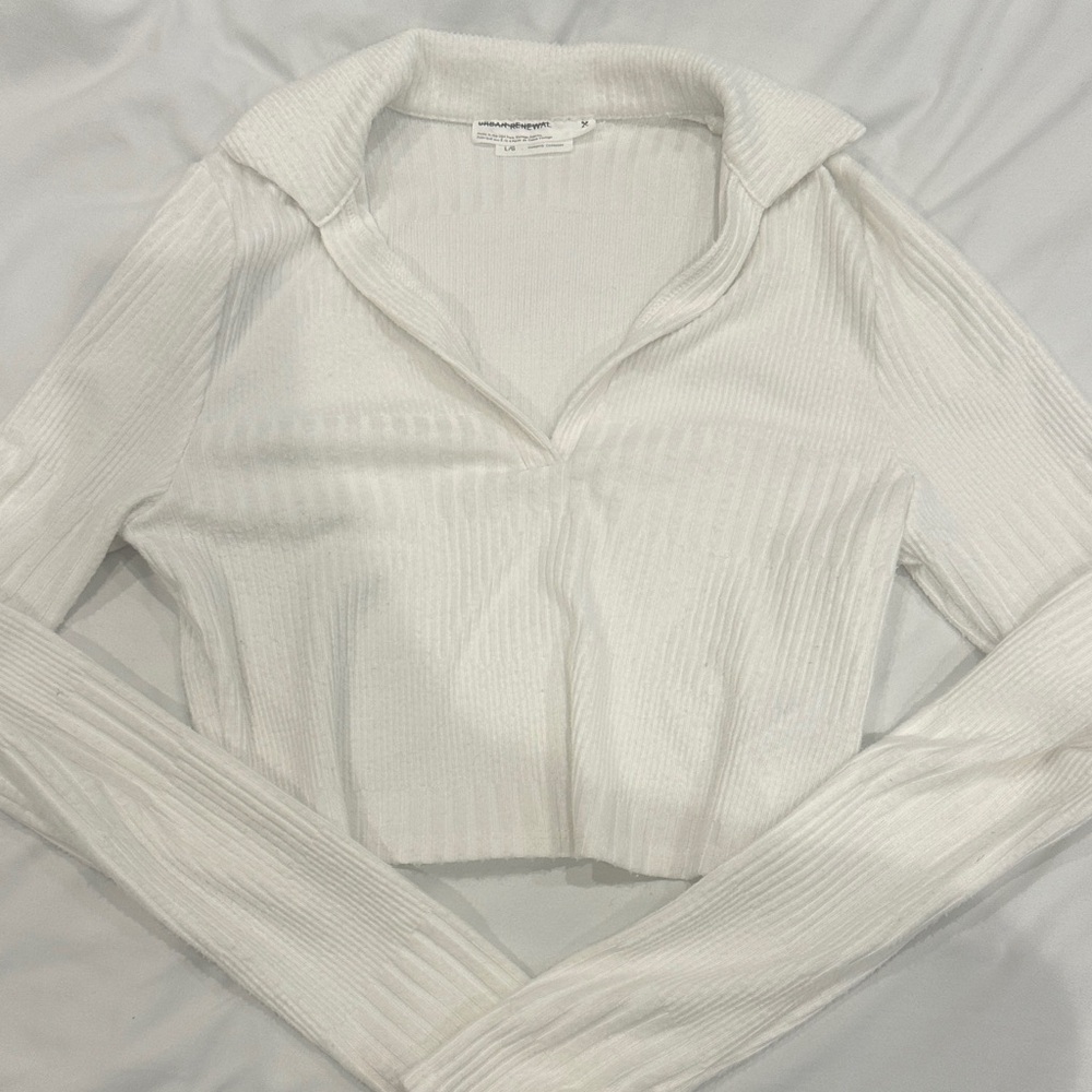 3/$20 Long sleeve collared top